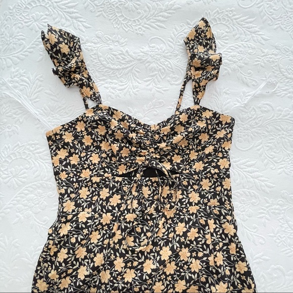 NWOT Lulus The Way to Love Black Floral Print Ruffled Maxi Dress Small - Picture 7 of 11